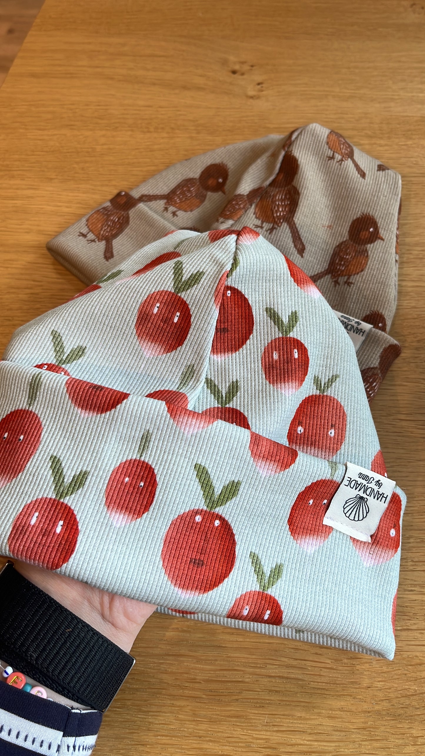 Mütze Radieschen KU: 48-54cm