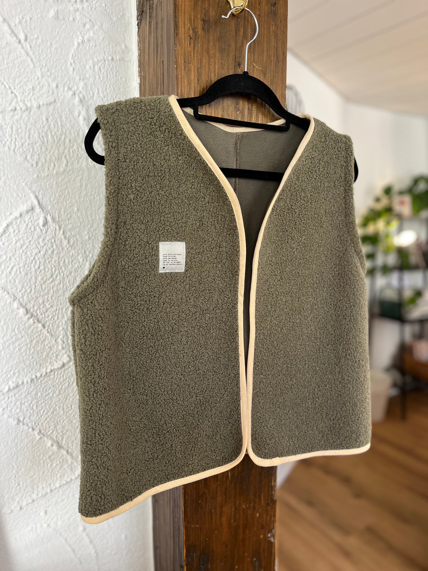 Oversize Weste Größe XL Olive
