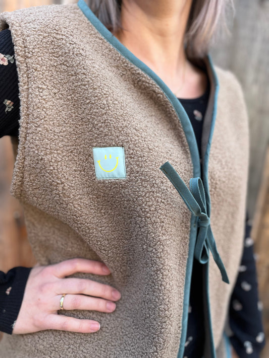 Oversize Weste Größe S braun/mint-grün