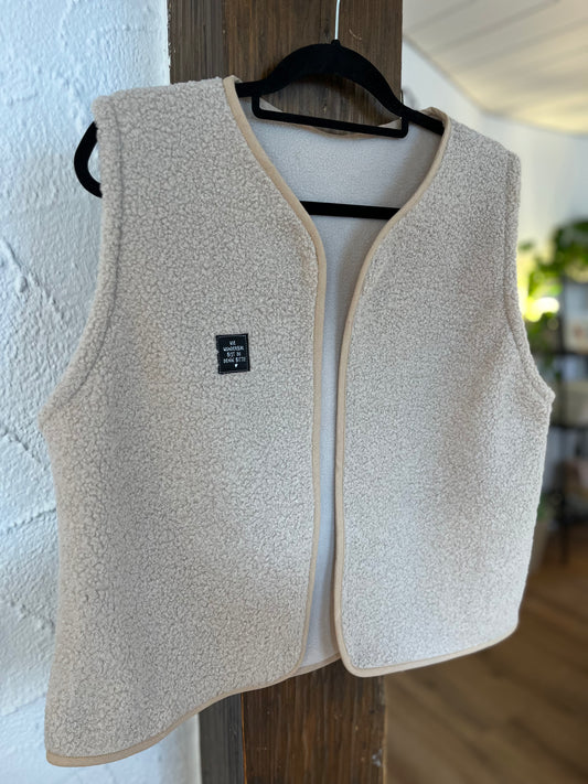 Oversize Weste Größe S crem