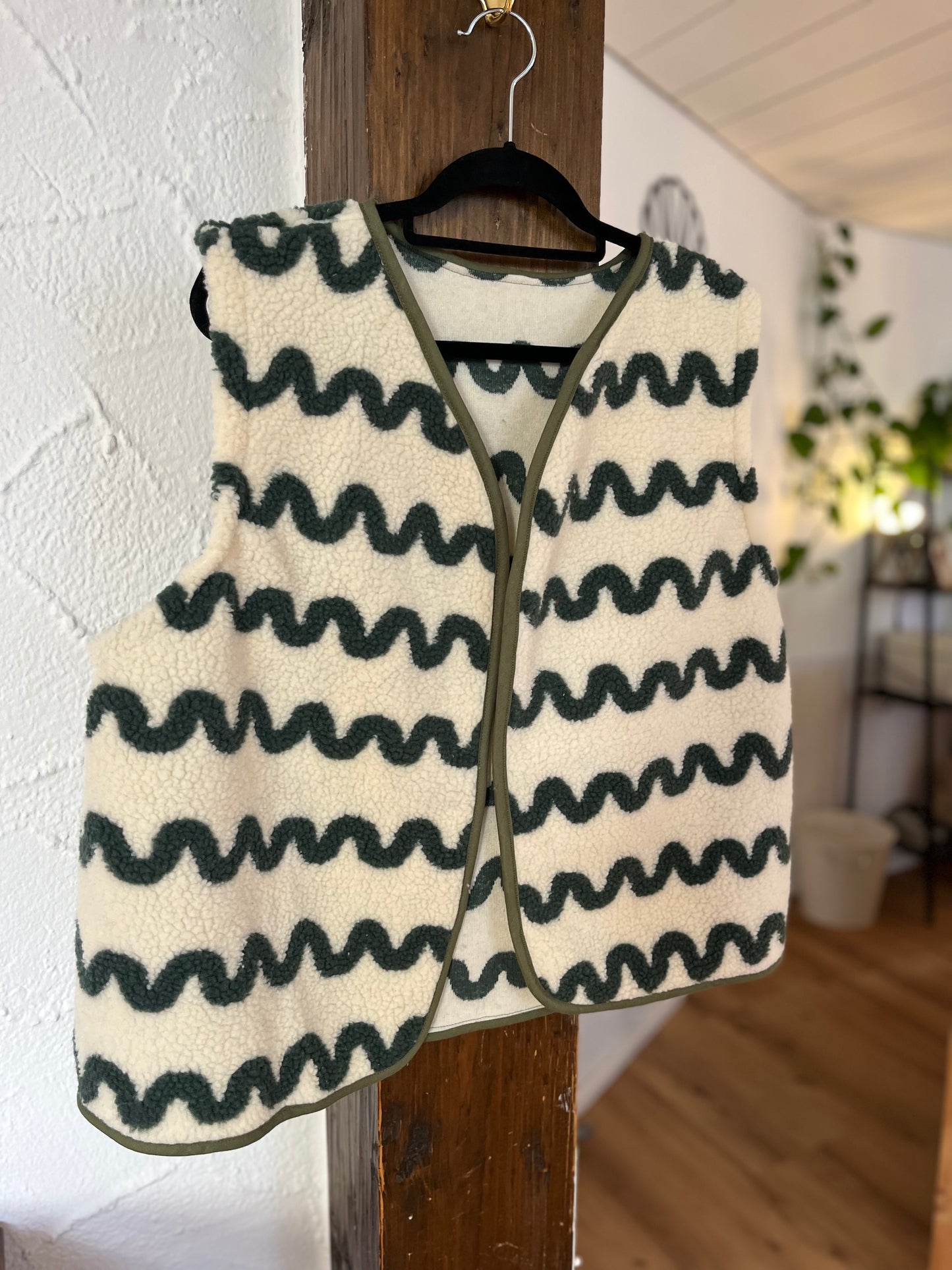 Oversize Weste Größe L Welle